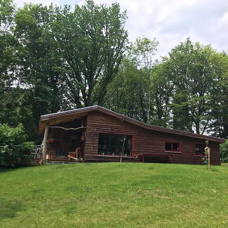 Chalet Du Praillage Spa Bagian luar foto