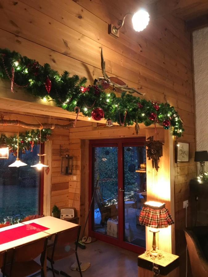Chalet Du Praillage Spa Bagian luar foto